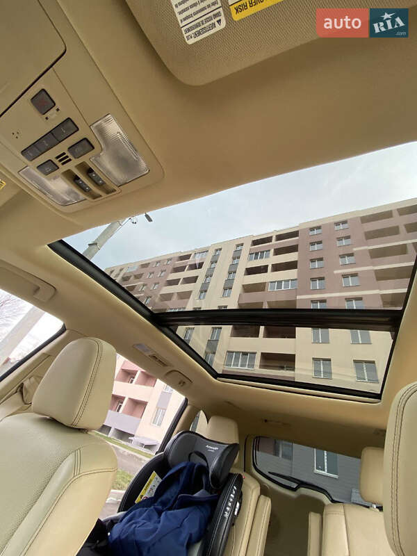 Внедорожник / Кроссовер Toyota Highlander 2015 в Харькове