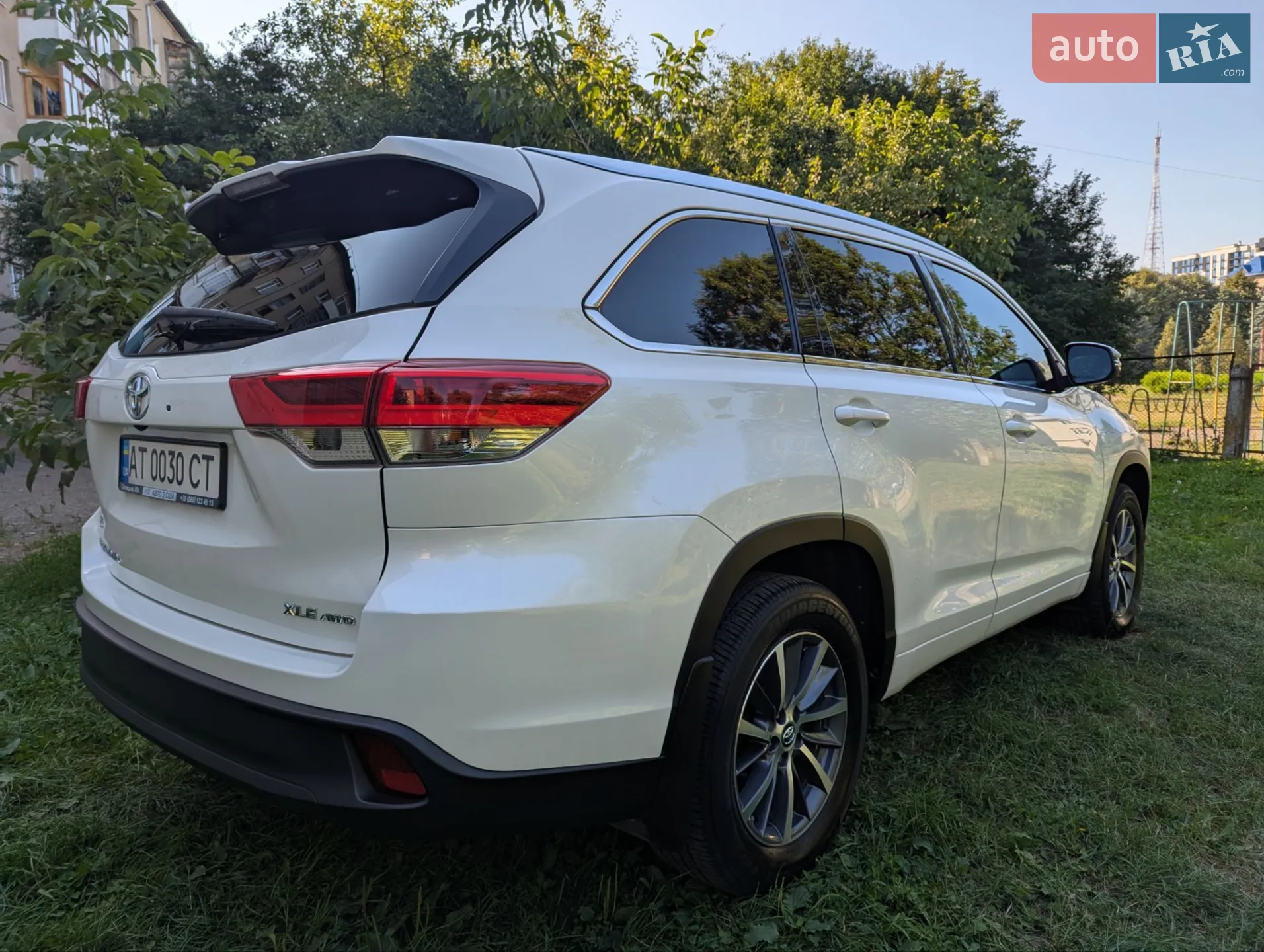 2018 Toyota Highlander - мініатюра 2