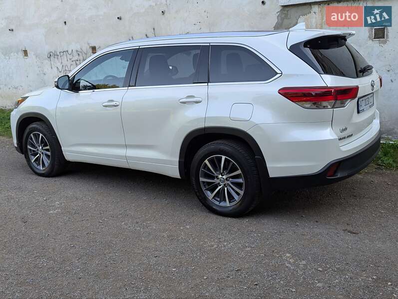 Позашляховик / Кросовер Toyota Highlander 2018 в Івано-Франківську фото 4 Позашляховик / Кросовер Toyota Highlander 2018 в Івано-Франківську
