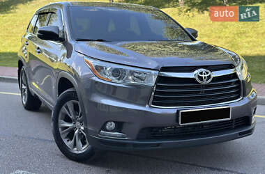 Внедорожник / Кроссовер Toyota Highlander 2014 в Киеве