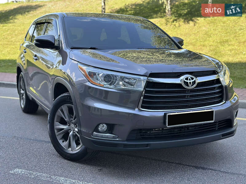Toyota Highlander 2014