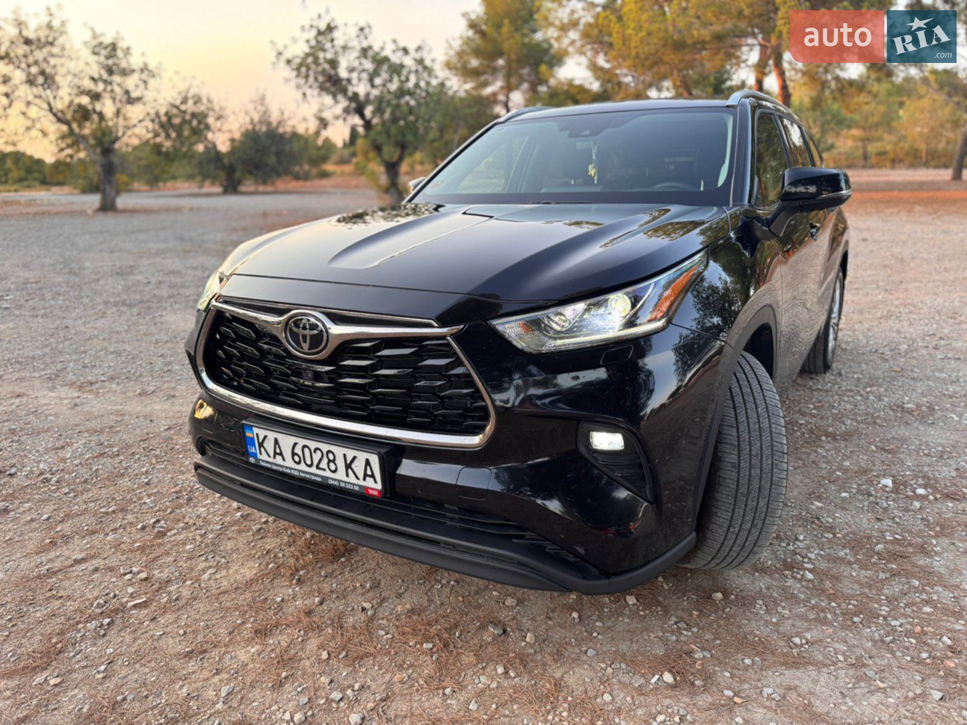 2022 Toyota Highlander - фото 1