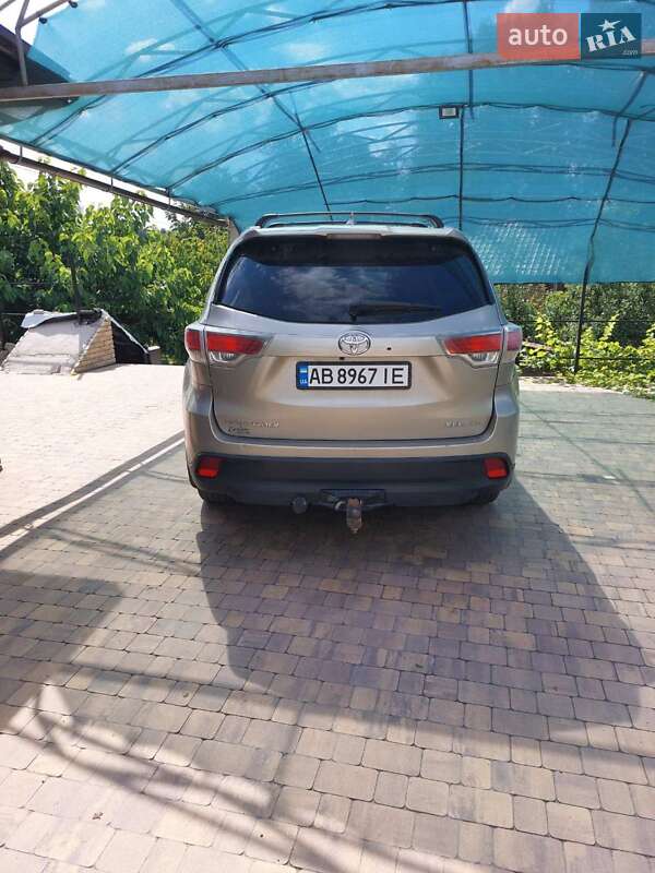 Позашляховик / Кросовер Toyota Highlander 2015 в Гайсину фото 5 Позашляховик / Кросовер Toyota Highlander 2015 в Гайсину