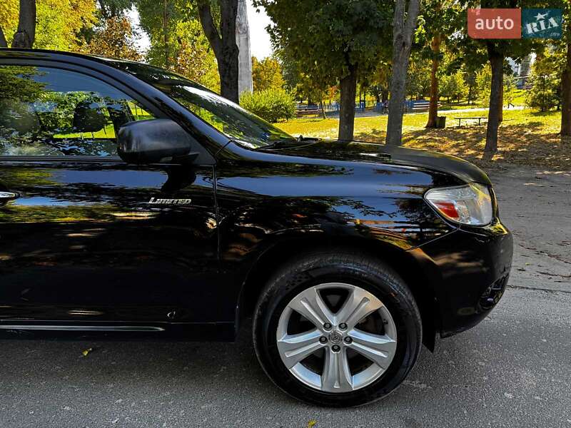 Внедорожник / Кроссовер Toyota Highlander 2008 в Киеве