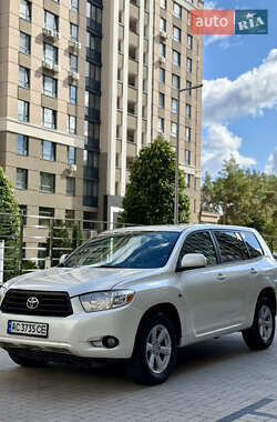 Внедорожник / Кроссовер Toyota Highlander 2007 в 