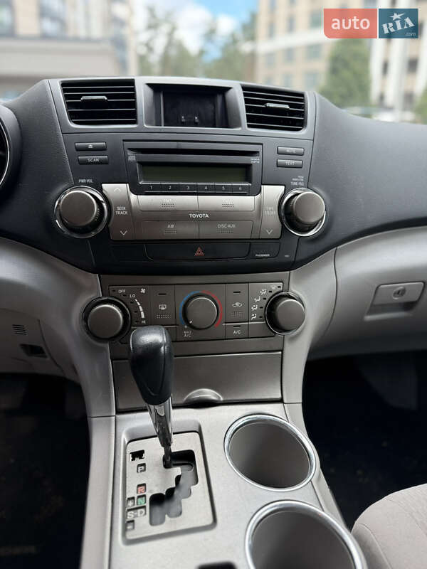 Внедорожник / Кроссовер Toyota Highlander 2007 в Киеве