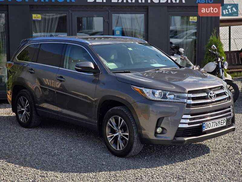 Внедорожник / Кроссовер Toyota Highlander 2015 в Тернополе фото 3 Внедорожник / Кроссовер Toyota Highlander 2015 в Тернополе