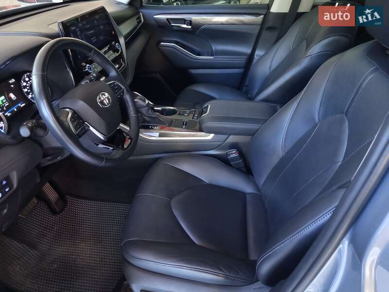 Внедорожник / Кроссовер Toyota Highlander 2020 в Одессе фото 13 Внедорожник / Кроссовер Toyota Highlander 2020 в Одессе