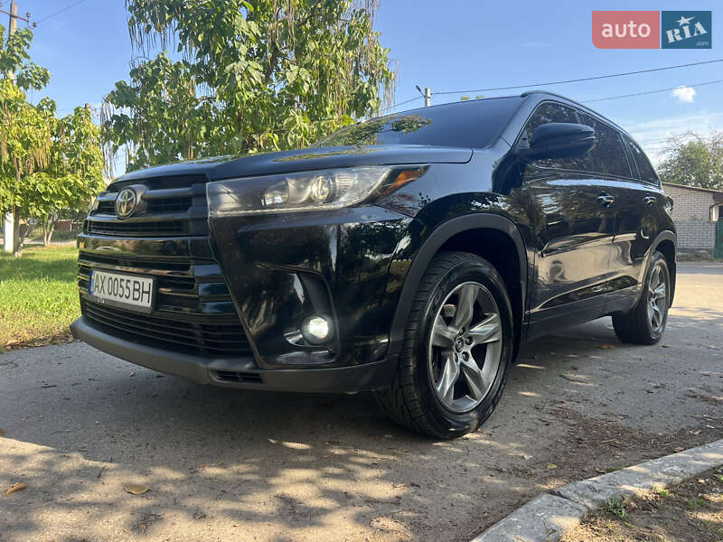 Позашляховик / Кросовер Toyota Highlander 2019 в Харкові