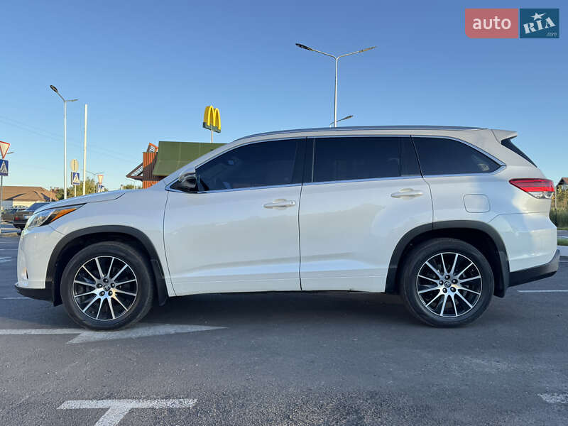 Внедорожник / Кроссовер Toyota Highlander 2019 в Киеве фото 8 Внедорожник / Кроссовер Toyota Highlander 2019 в Киеве