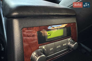 Внедорожник / Кроссовер Toyota Highlander 2013 в 