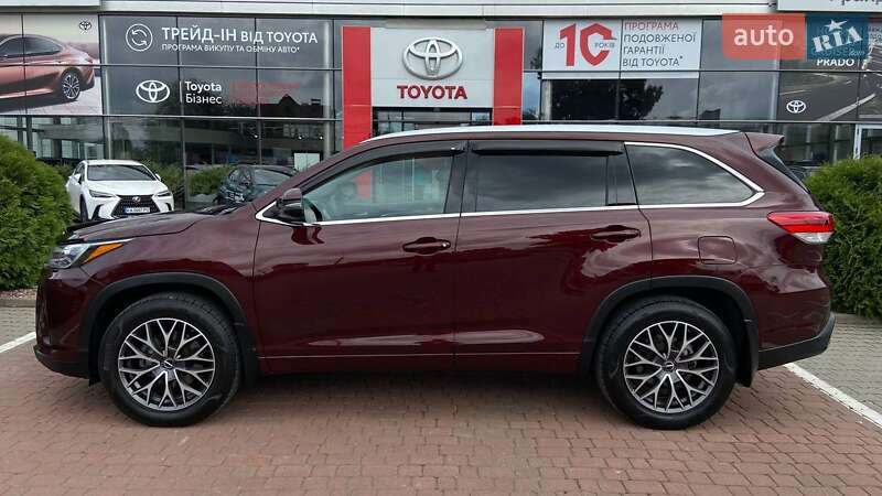 Внедорожник / Кроссовер Toyota Highlander 2019 в Хмельницком фото 3 Внедорожник / Кроссовер Toyota Highlander 2019 в Хмельницком