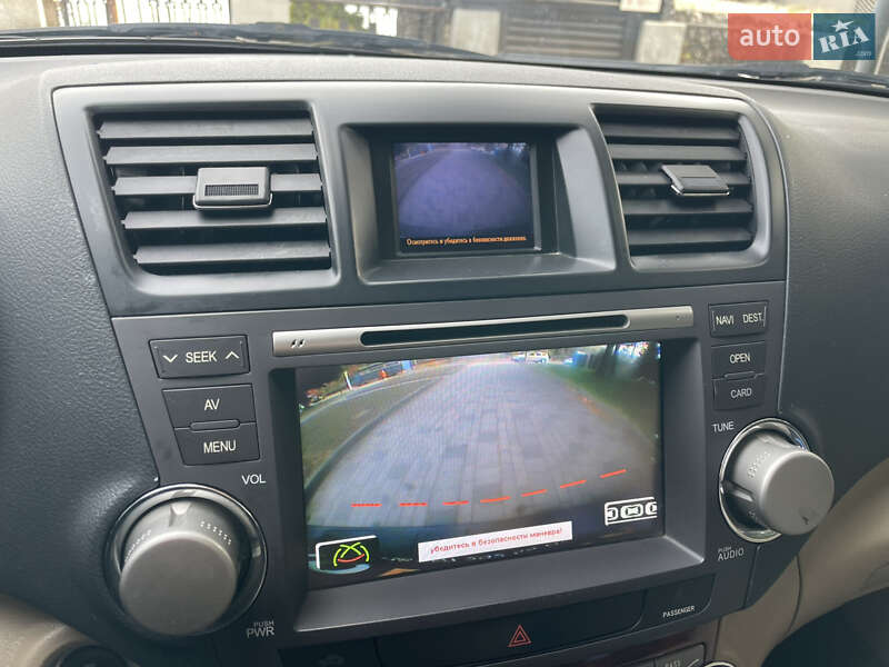 Внедорожник / Кроссовер Toyota Highlander 2013 в Днепре