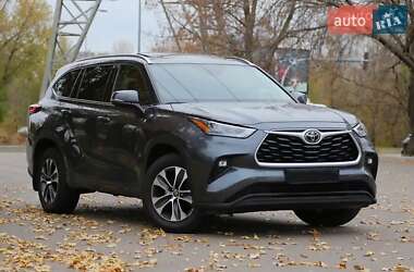 Внедорожник / Кроссовер Toyota Highlander 2020 в Харькове