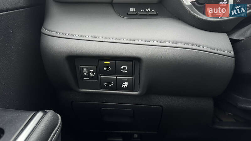 Внедорожник / Кроссовер Toyota Highlander 2020 в Черновцах