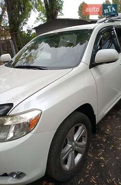Позашляховик / Кросовер Toyota Highlander 2008 в Кременчуці