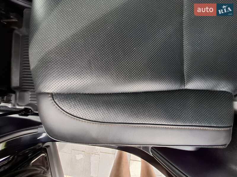 Внедорожник / Кроссовер Toyota Highlander 2019 в Львове фото 2 Внедорожник / Кроссовер Toyota Highlander 2019 в Львове