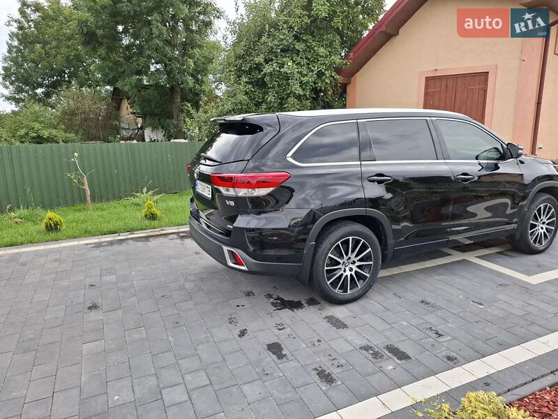 Внедорожник / Кроссовер Toyota Highlander 2019 в Львове фото 8 Внедорожник / Кроссовер Toyota Highlander 2019 в Львове