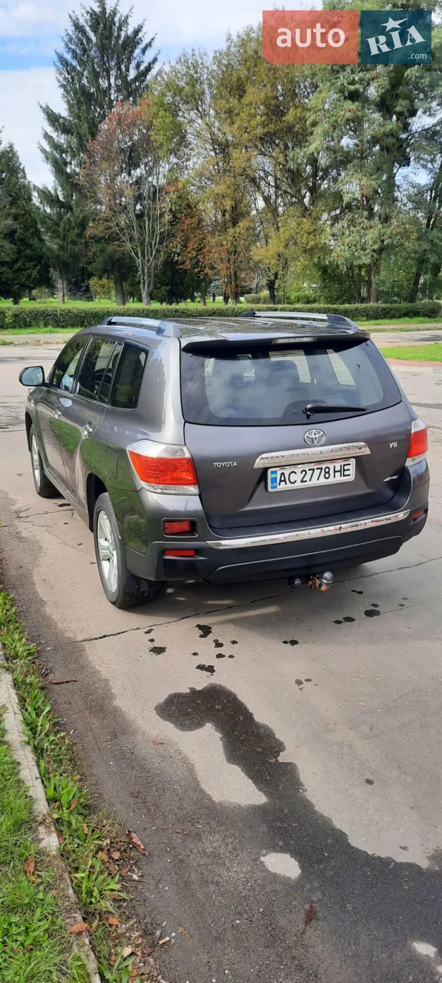 2011 Toyota Highlander - мініатюра 2