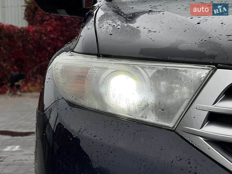 Внедорожник / Кроссовер Toyota Highlander 2012 в Харькове фото 9 Внедорожник / Кроссовер Toyota Highlander 2012 в Харькове