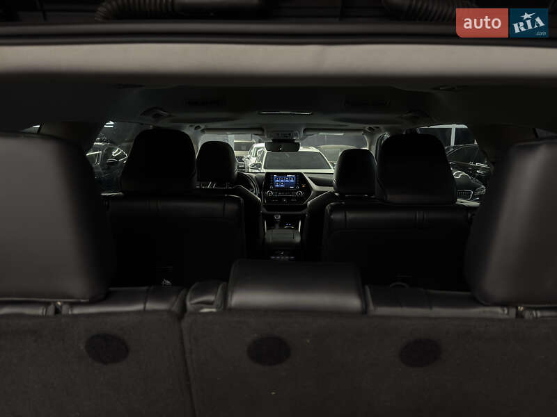 Внедорожник / Кроссовер Toyota Highlander 2022 в Николаеве фото 13 Внедорожник / Кроссовер Toyota Highlander 2022 в Николаеве