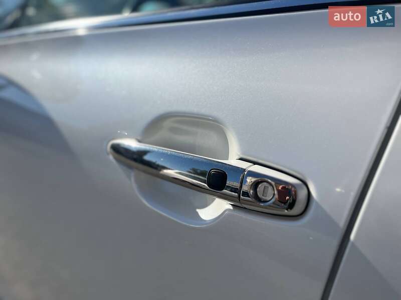 Внедорожник / Кроссовер Toyota Highlander 2013 в Днепре фото 10 Внедорожник / Кроссовер Toyota Highlander 2013 в Днепре