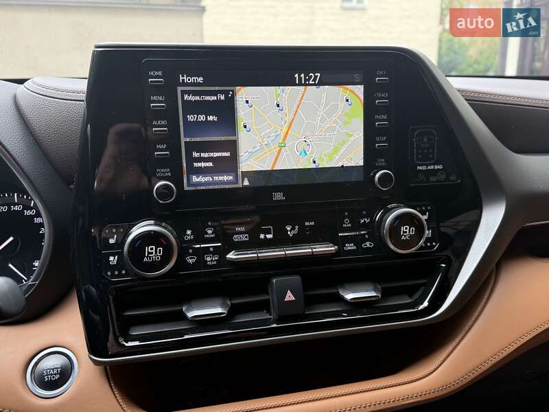 Внедорожник / Кроссовер Toyota Highlander 2020 в Киеве