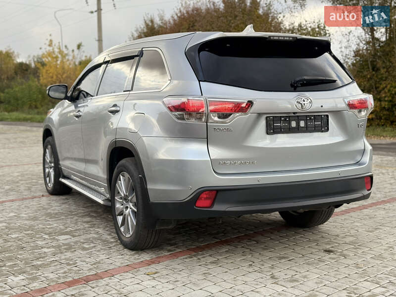 Позашляховик / Кросовер Toyota Highlander 2014 в Хмельницькому