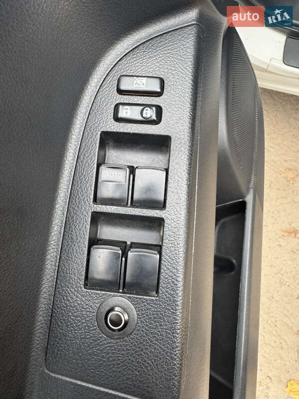 Внедорожник / Кроссовер Toyota Highlander 2010 в Киеве фото 19 Внедорожник / Кроссовер Toyota Highlander 2010 в Киеве