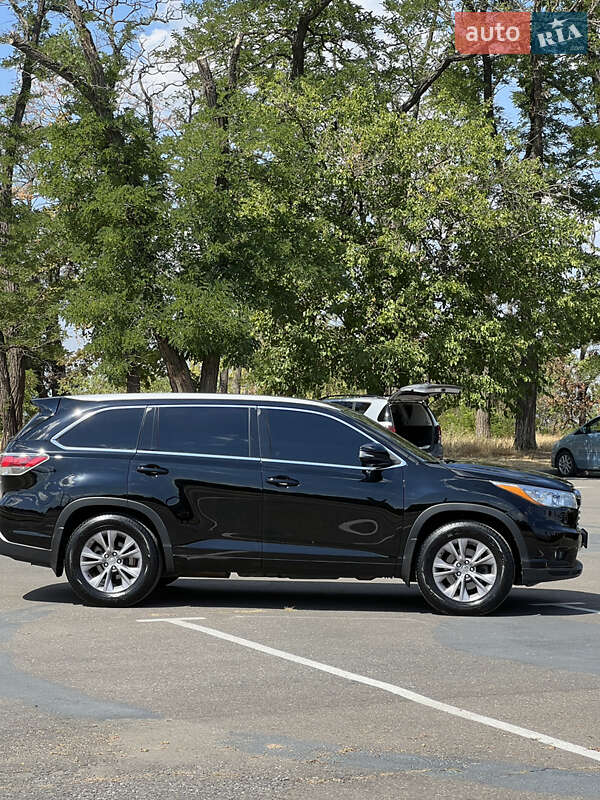 Внедорожник / Кроссовер Toyota Highlander 2014 в Николаеве фото 5 Внедорожник / Кроссовер Toyota Highlander 2014 в Николаеве
