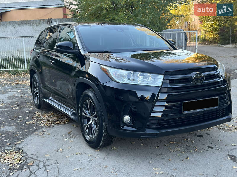 Внедорожник / Кроссовер Toyota Highlander 2017 в Хмельницком фото 27 Внедорожник / Кроссовер Toyota Highlander 2017 в Хмельницком