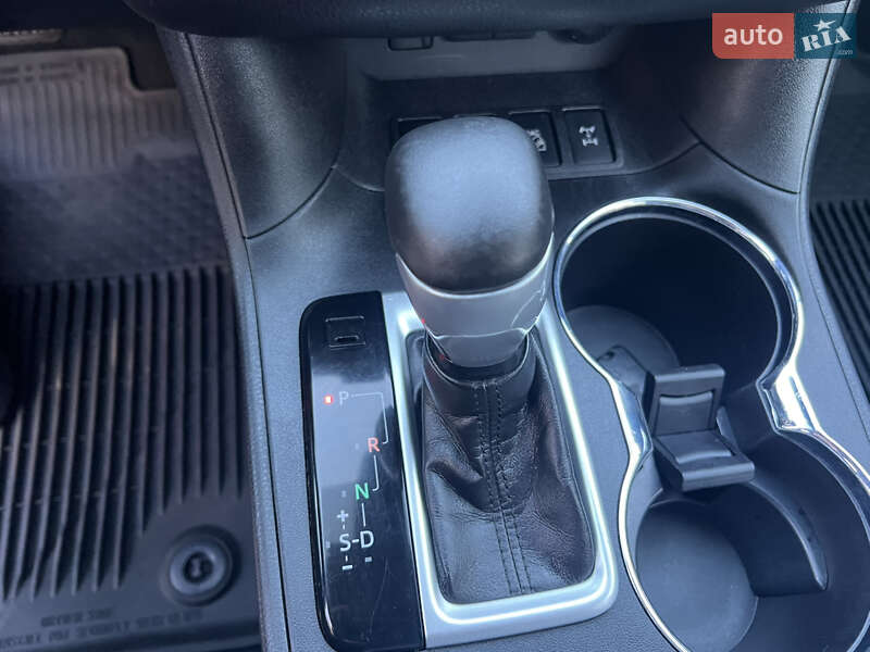 Внедорожник / Кроссовер Toyota Highlander 2017 в Хмельницком фото 47 Внедорожник / Кроссовер Toyota Highlander 2017 в Хмельницком