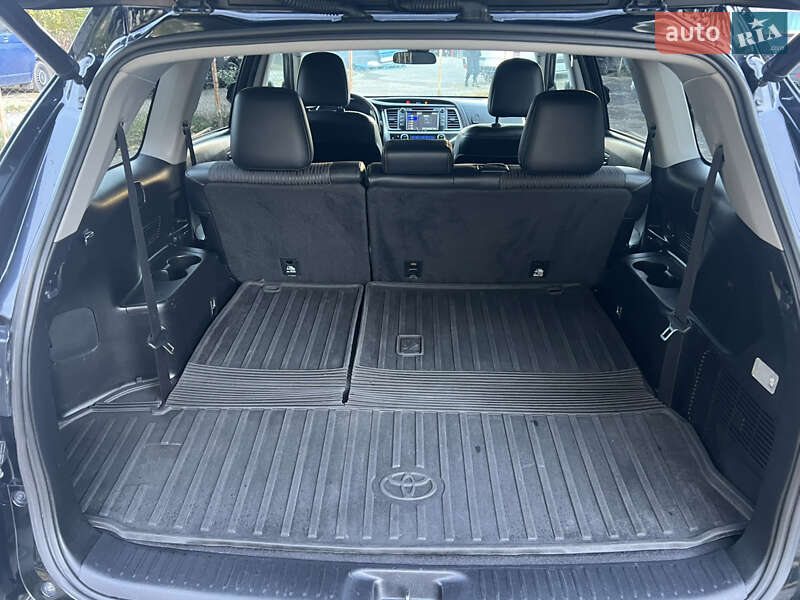 Внедорожник / Кроссовер Toyota Highlander 2017 в Хмельницком фото 56 Внедорожник / Кроссовер Toyota Highlander 2017 в Хмельницком