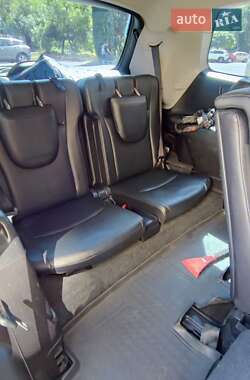 Внедорожник / Кроссовер Toyota Highlander 2011 в 