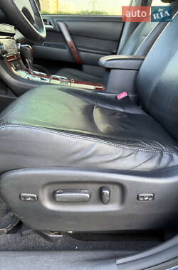Внедорожник / Кроссовер Toyota Highlander 2011 в 