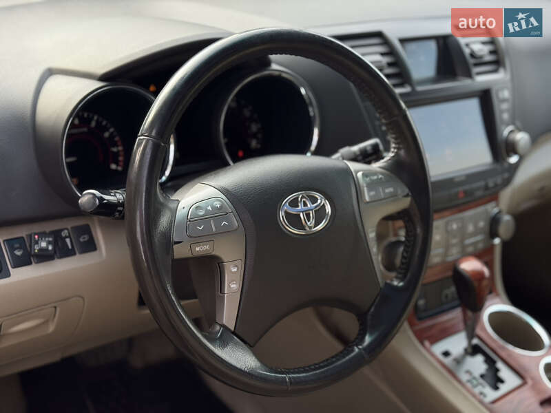 Внедорожник / Кроссовер Toyota Highlander 2008 в Киеве фото 12 Внедорожник / Кроссовер Toyota Highlander 2008 в Киеве