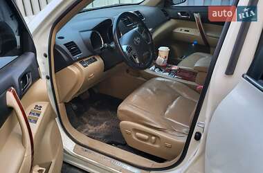 Позашляховик / Кросовер Toyota Highlander 2012 в Боярці