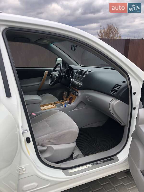 Внедорожник / Кроссовер Toyota Highlander 2008 в Белой Церкви фото 9 Внедорожник / Кроссовер Toyota Highlander 2008 в Белой Церкви
