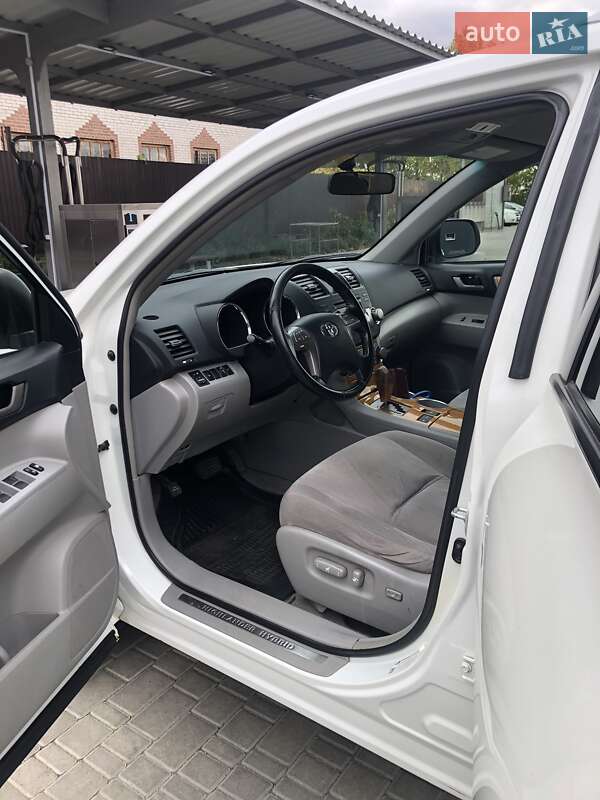 Внедорожник / Кроссовер Toyota Highlander 2008 в Белой Церкви фото 11 Внедорожник / Кроссовер Toyota Highlander 2008 в Белой Церкви