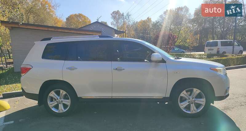 Внедорожник / Кроссовер Toyota Highlander 2010 в Киеве фото 9 Внедорожник / Кроссовер Toyota Highlander 2010 в Киеве