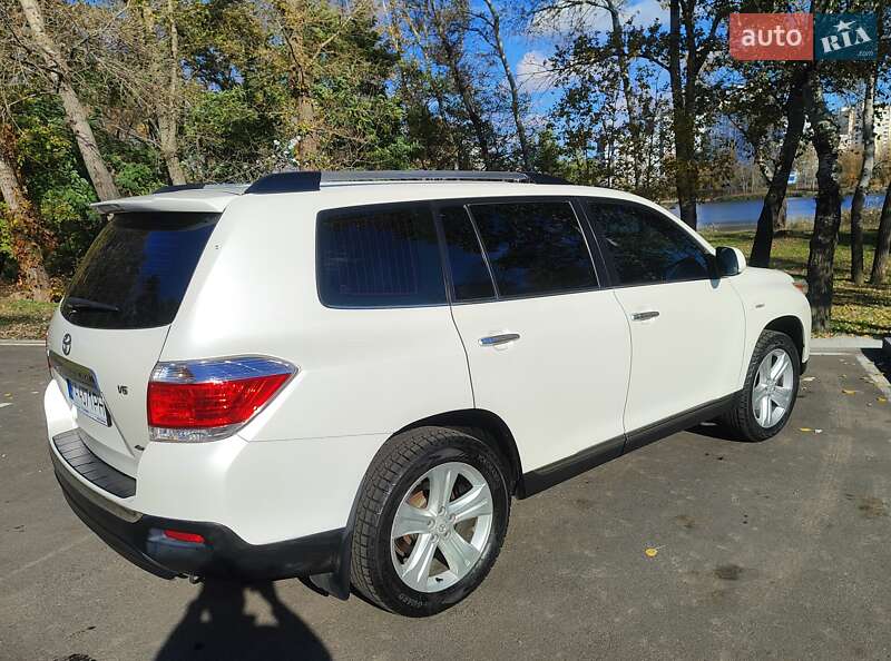 Внедорожник / Кроссовер Toyota Highlander 2010 в Киеве фото 8 Внедорожник / Кроссовер Toyota Highlander 2010 в Киеве
