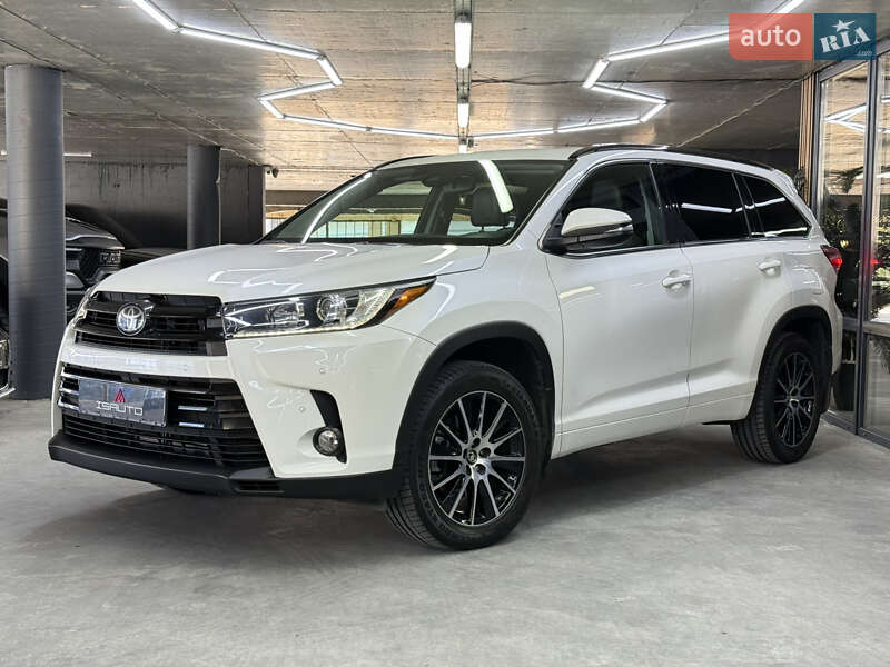 Внедорожник / Кроссовер Toyota Highlander 2018 в Одессе фото 7 Внедорожник / Кроссовер Toyota Highlander 2018 в Одессе