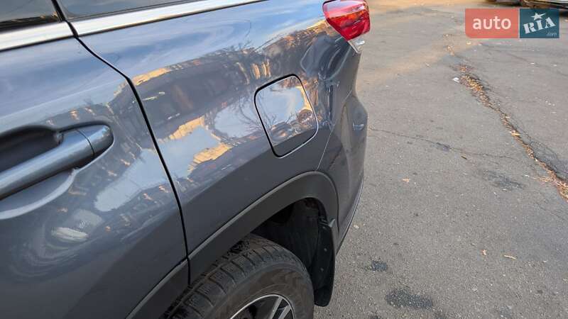 Позашляховик / Кросовер Toyota Highlander 2018 в Києві