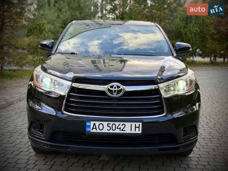 Внедорожник / Кроссовер Toyota Highlander 2014 в Ивано-Франковске фото 6 Внедорожник / Кроссовер Toyota Highlander 2014 в Ивано-Франковске