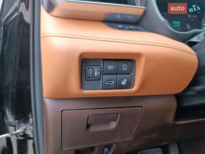 Внедорожник / Кроссовер Toyota Highlander 2021 в Львове фото 35 Внедорожник / Кроссовер Toyota Highlander 2021 в Львове
