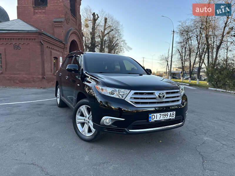 Toyota Highlander 2011