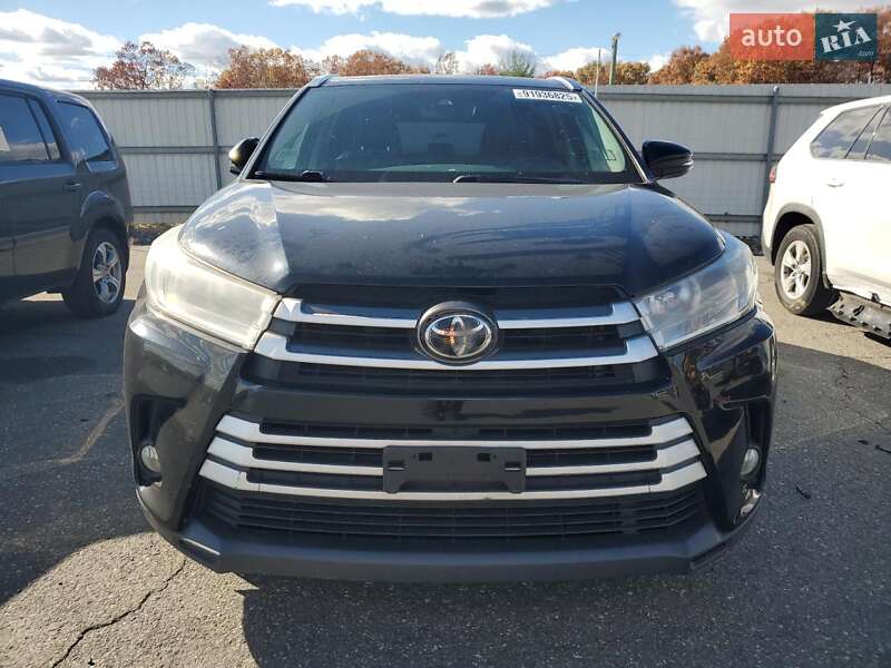Внедорожник / Кроссовер Toyota Highlander 2019 в Киеве фото 5 Внедорожник / Кроссовер Toyota Highlander 2019 в Киеве