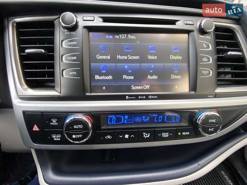 Внедорожник / Кроссовер Toyota Highlander 2018 в Киеве