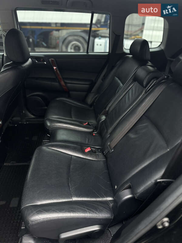 Внедорожник / Кроссовер Toyota Highlander 2011 в Виннице фото 34 Внедорожник / Кроссовер Toyota Highlander 2011 в Виннице