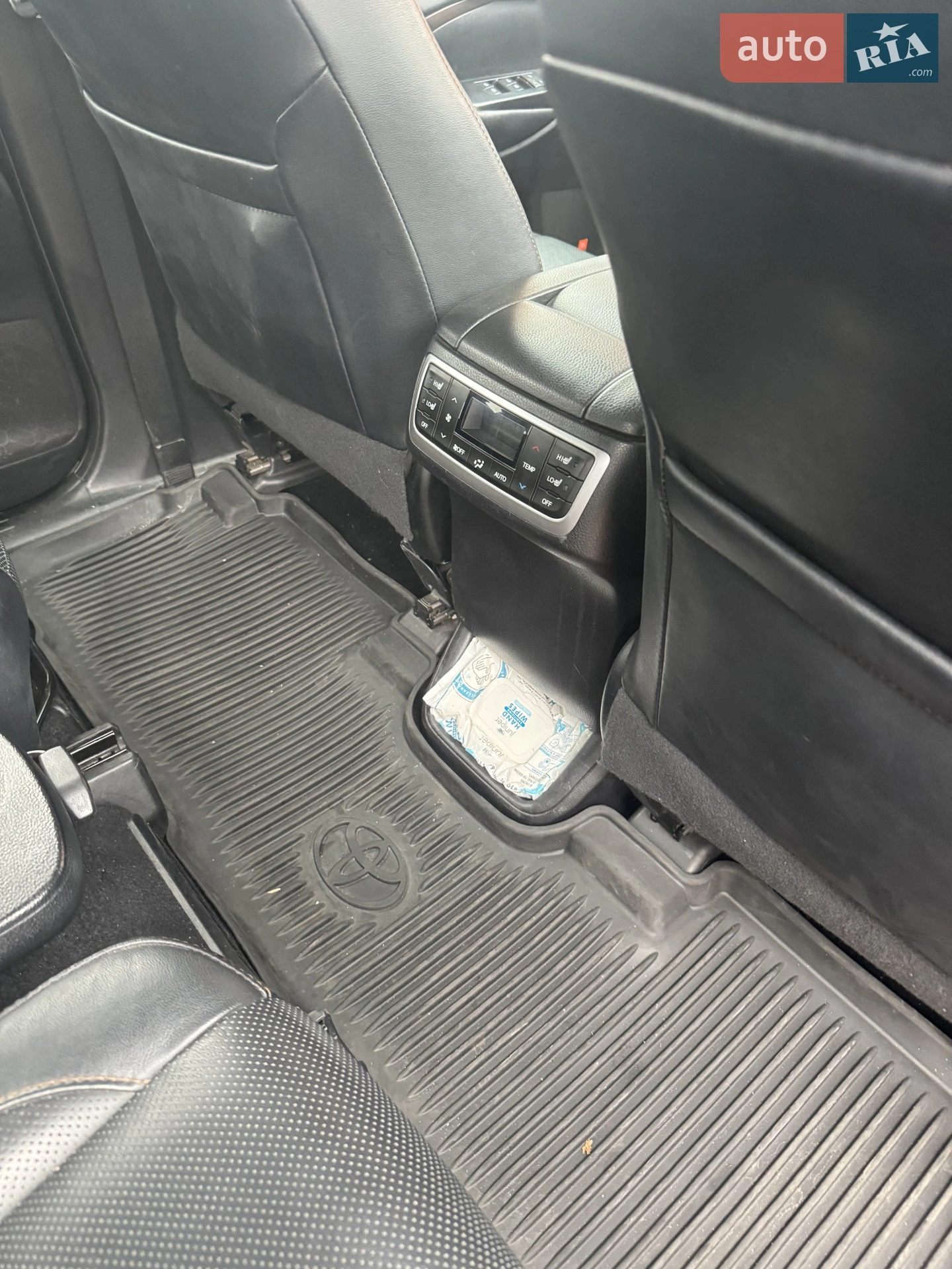 2019 Toyota Highlander - мініатюра 18